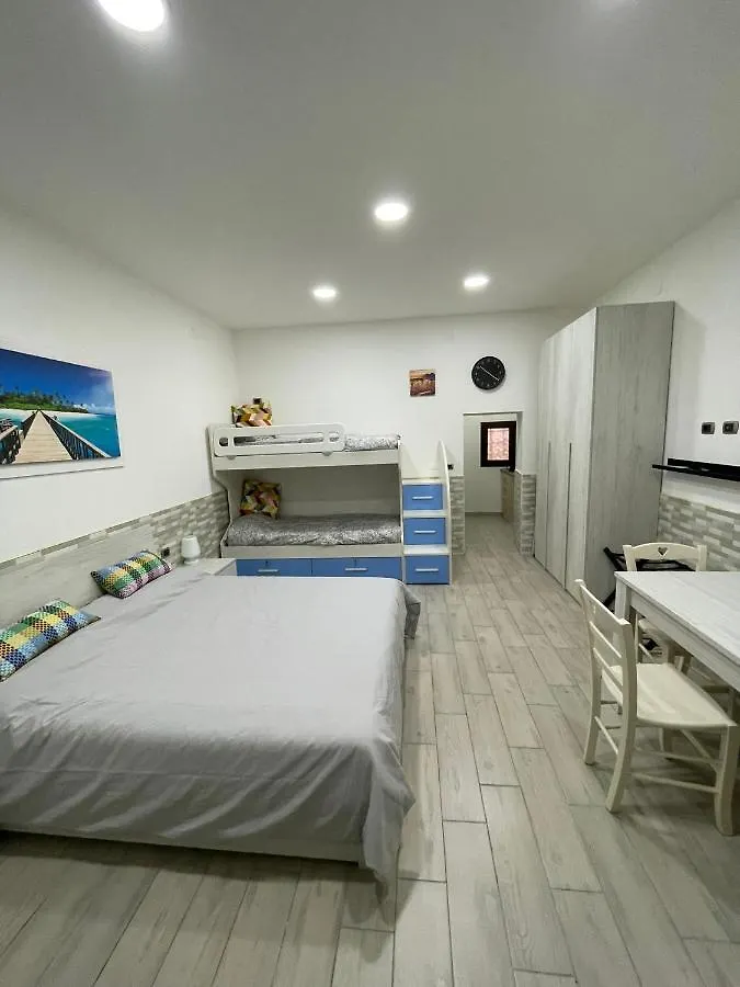 Casa Vacanze Luisa Naples 0*,