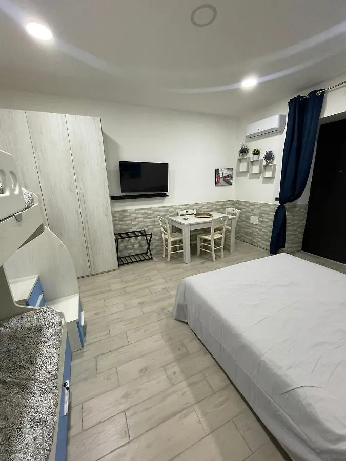 Apartment Casa Vacanze Luisa Naples